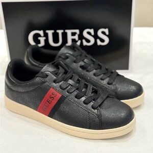 Guess Men's Sneakers Lawrenzz Color Black